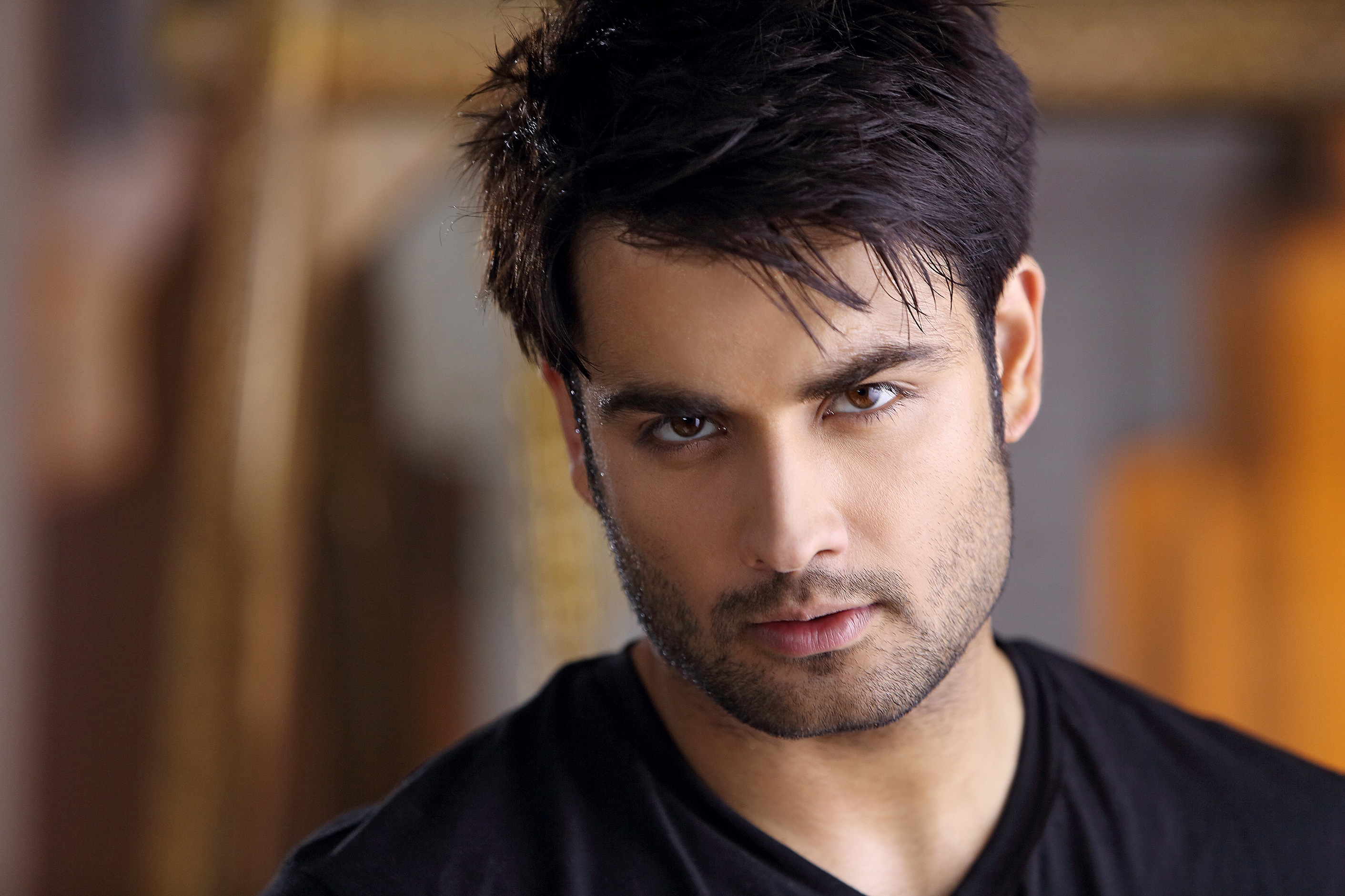 vivian-dsena-close-up