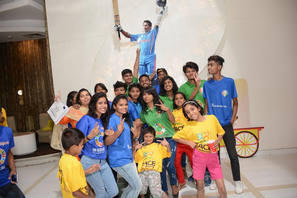 image-3-special-screening-of-sachin-a-billion-dreams