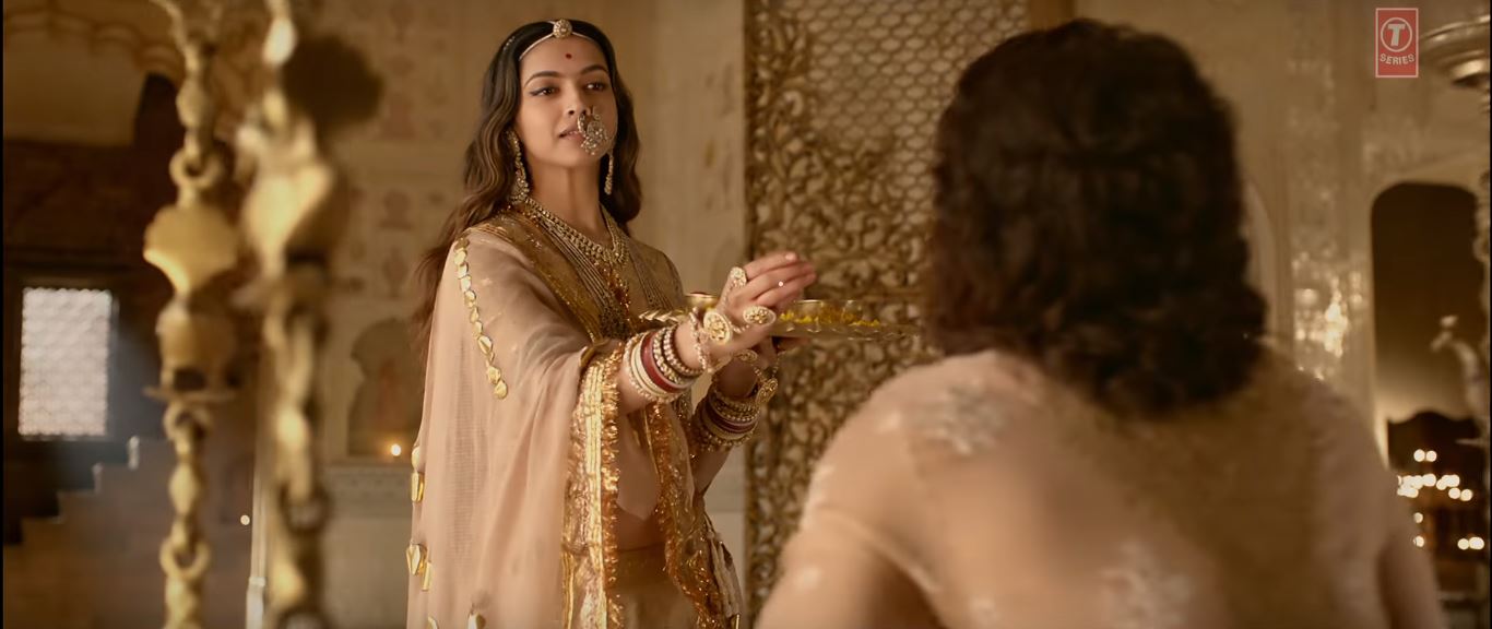 deepika-padukones-jewellery-in-padmavati