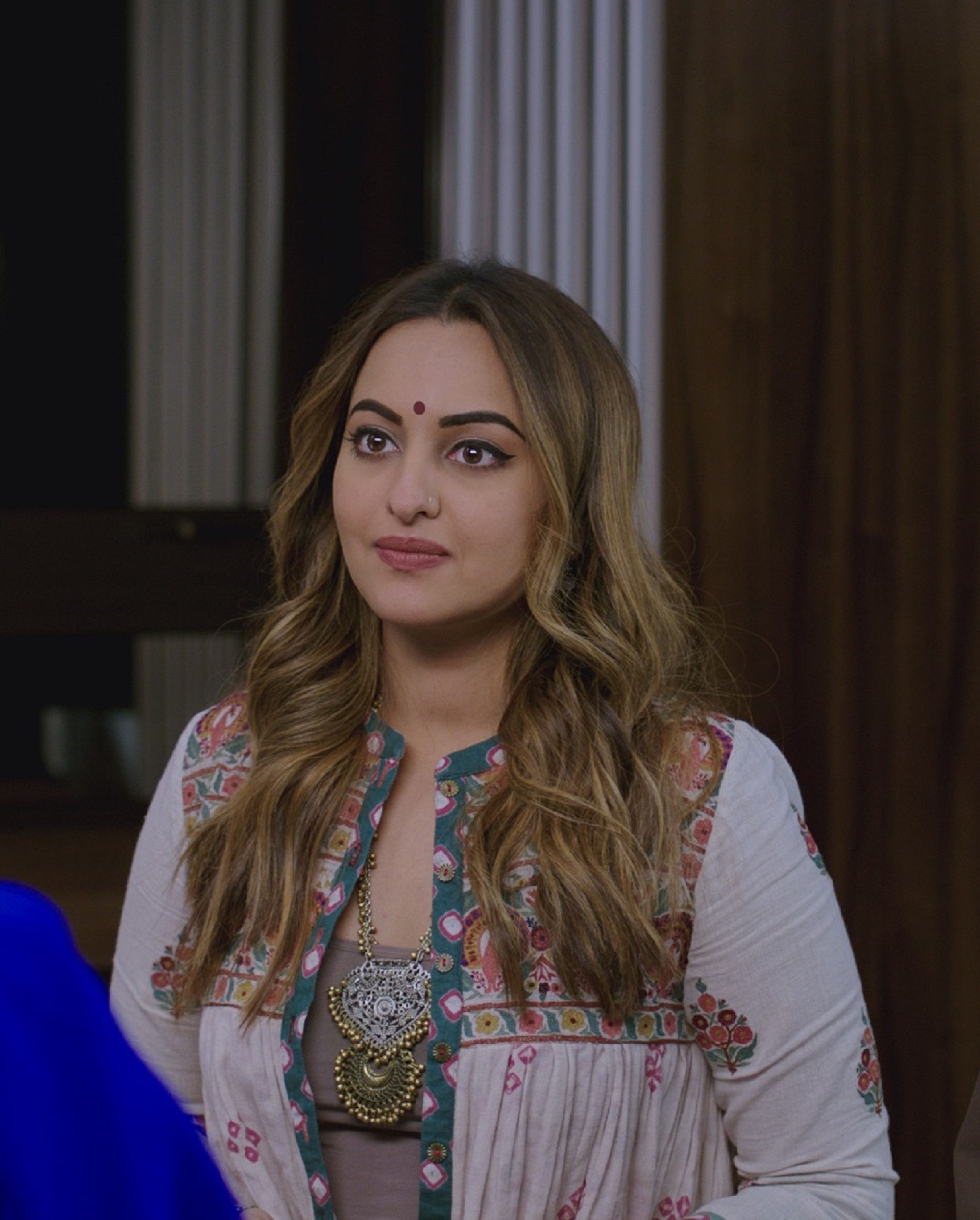 sonakshi sinha look in welcome to new york