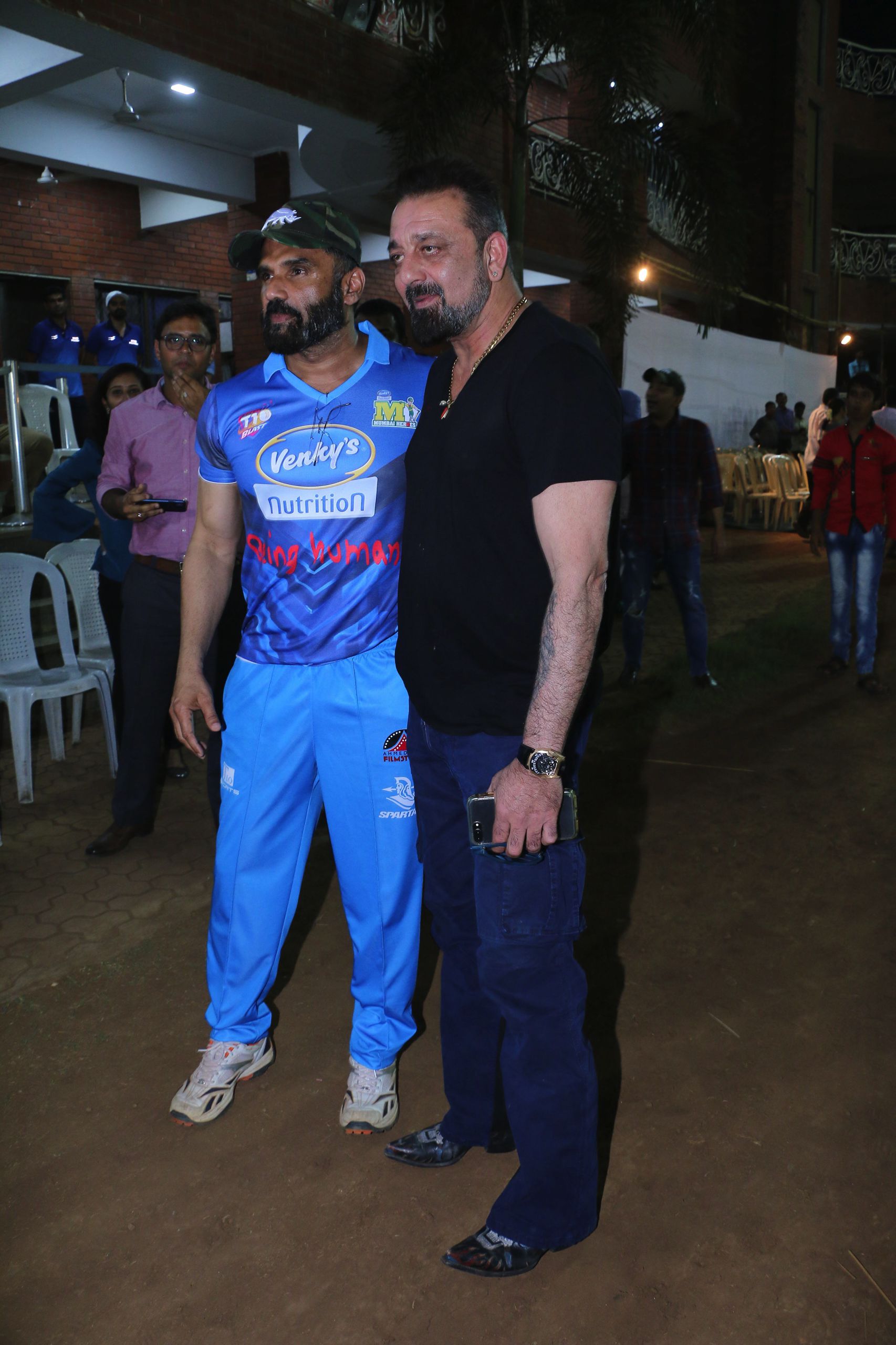 Suniel Shetty, Sanjay Dutt