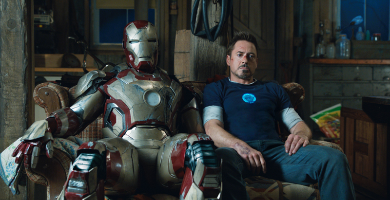 Iron Man 3 Tony Stark/Iron Man (Robert Downey Jr.) Film Frame ©Marvel Studios 2013