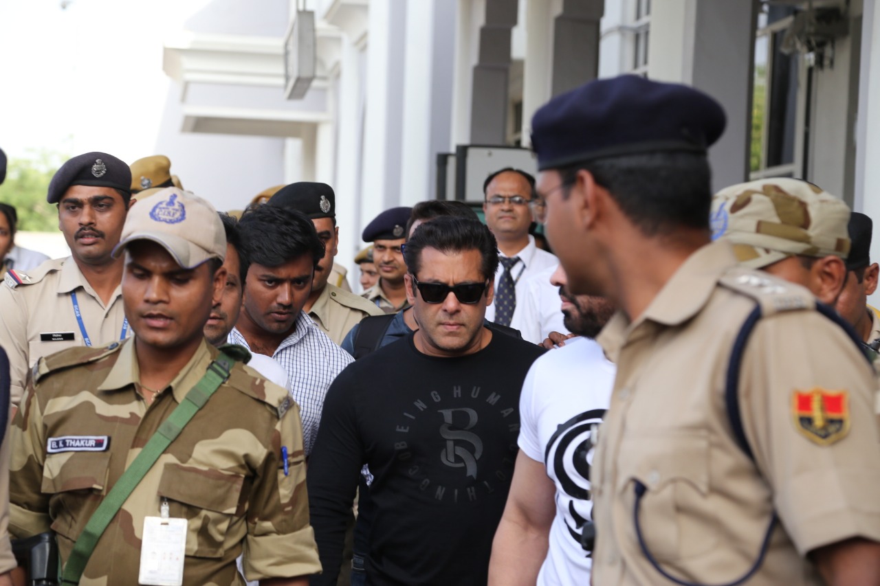 salman-khan-sentenced-5-years-in-blackbuck-case