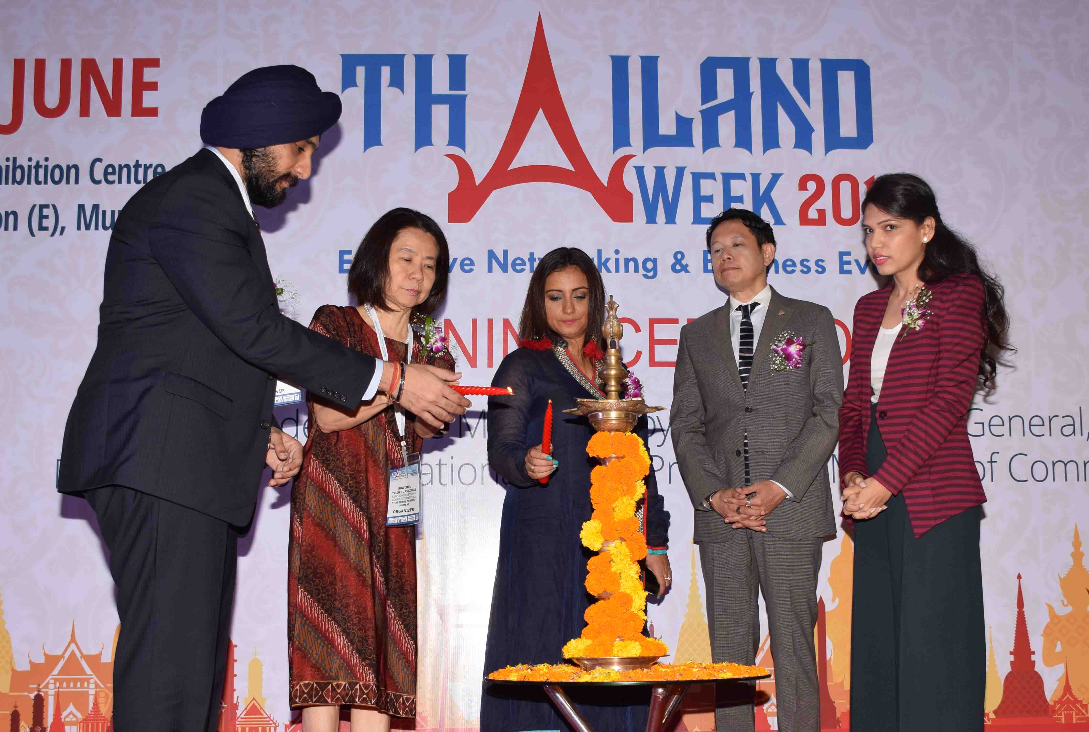 Mumbai June 07 :- Bollywood actress Divya Dutta inaugurated the Thailand Week 2018 at Bombay Exhibition Centre, Goregaon in Mumbai. In pic Mr. Ajit Singh, President Bombay Industries Association, Consul General, Royal Thai Consulate, Mumbai - Mr. Ekapol Poolipat & Executive Director & Consul ( Coomercial ) Royal Thai Consulate, Mumbai - Ms. Suvimol Tilokruangchai & Ms. Gupta. ( pic by Ravindra Zende )