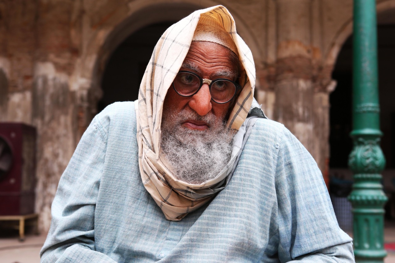 Amitabh Bachchan in Gulabo Sitabo 